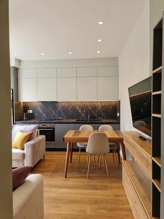 Adore - Modern Apartment Tirana Exterior photo