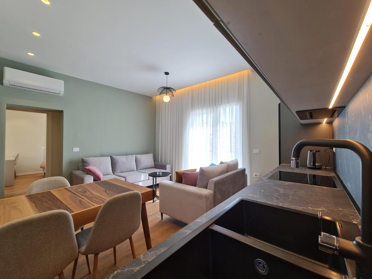 Adore - Modern Apartment Tirana Exterior photo